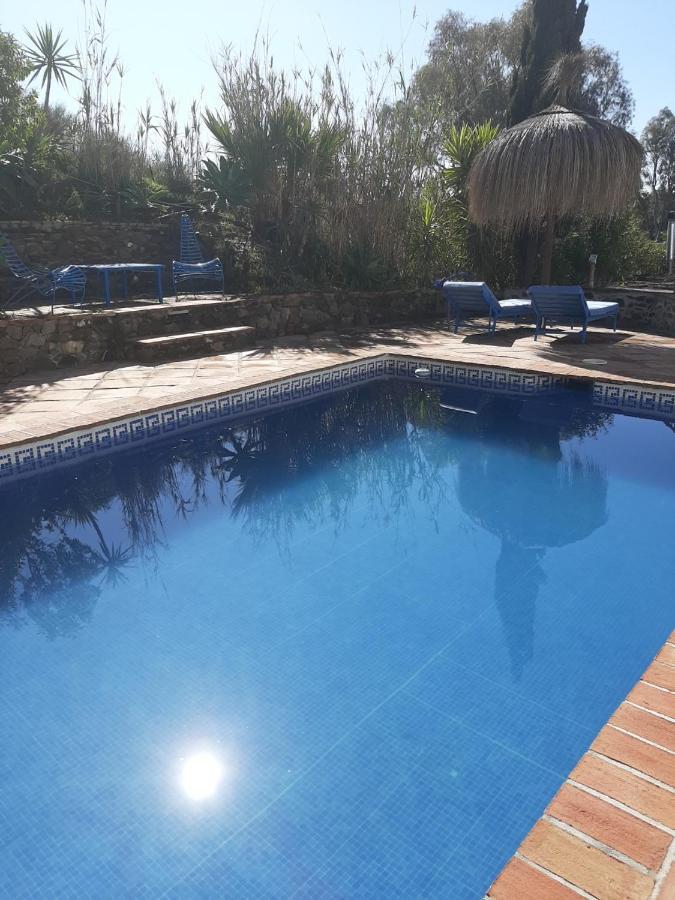 Attico Los Montes With Private Pool Viñuela Екстериор снимка
