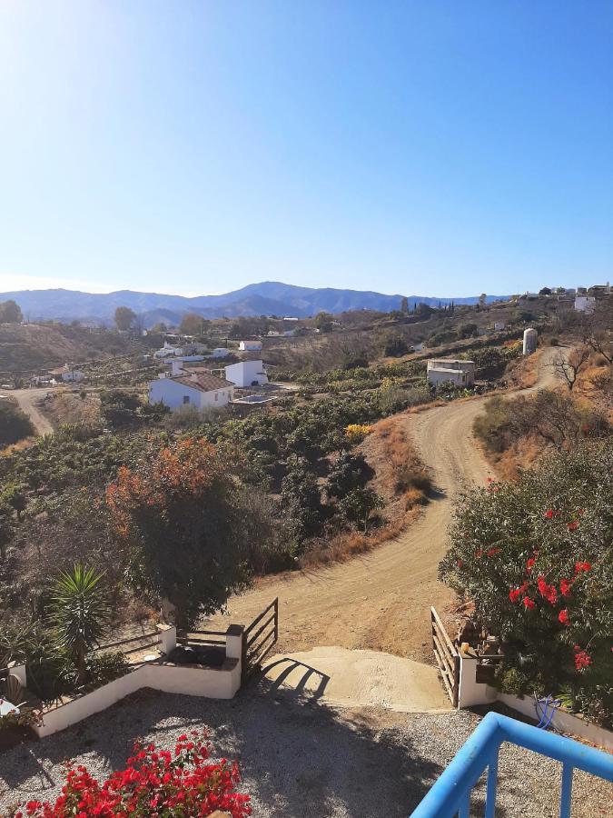 Attico Los Montes With Private Pool Viñuela Екстериор снимка